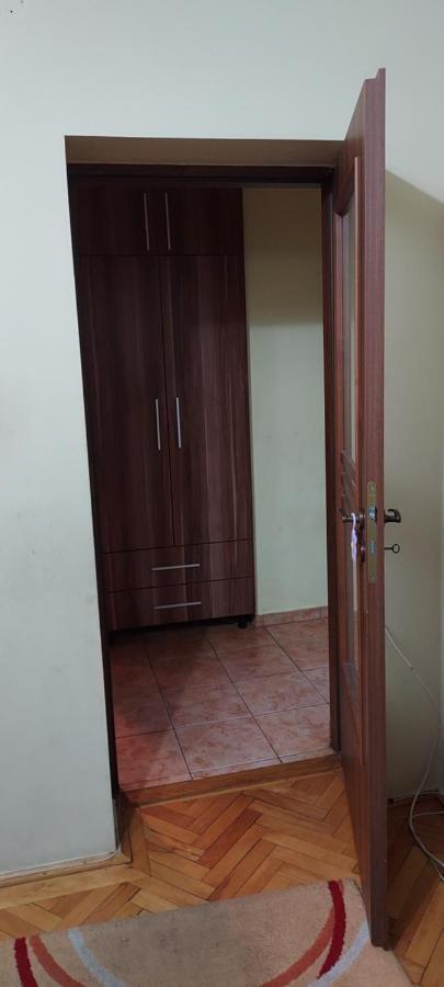 Апартаменты Apartament Gara Mica Арад Экстерьер фото